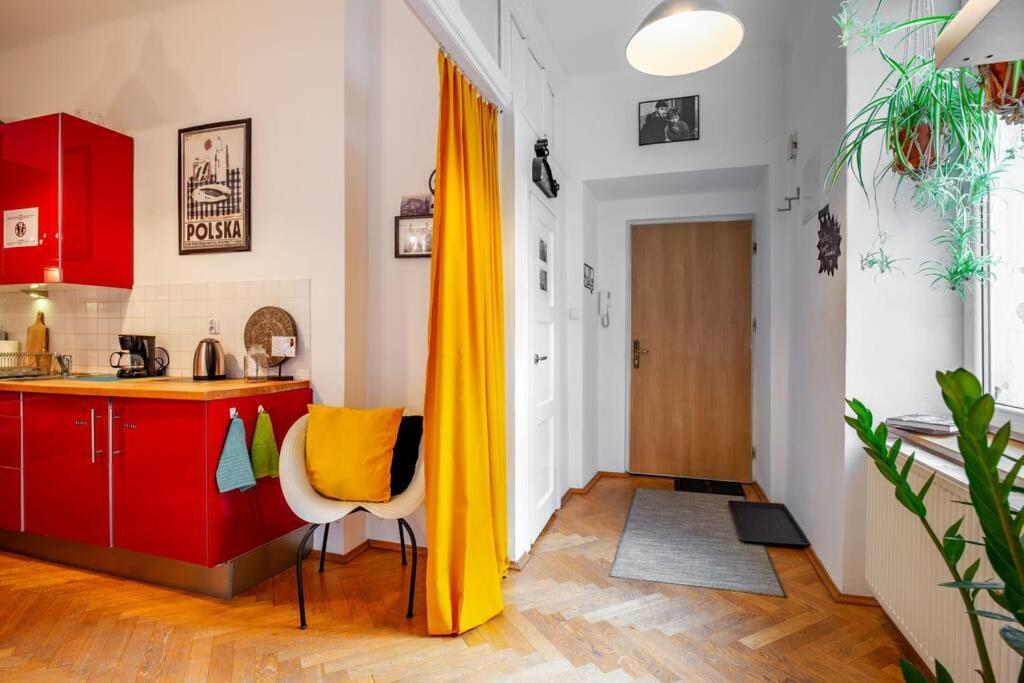 Blue Peace-Apartment With Free Parking In Center For 1-6 People Краков Экстерьер фото