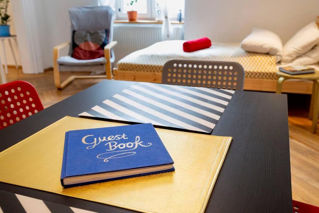 Blue Peace-Apartment With Free Parking In Center For 1-6 People Краков Экстерьер фото